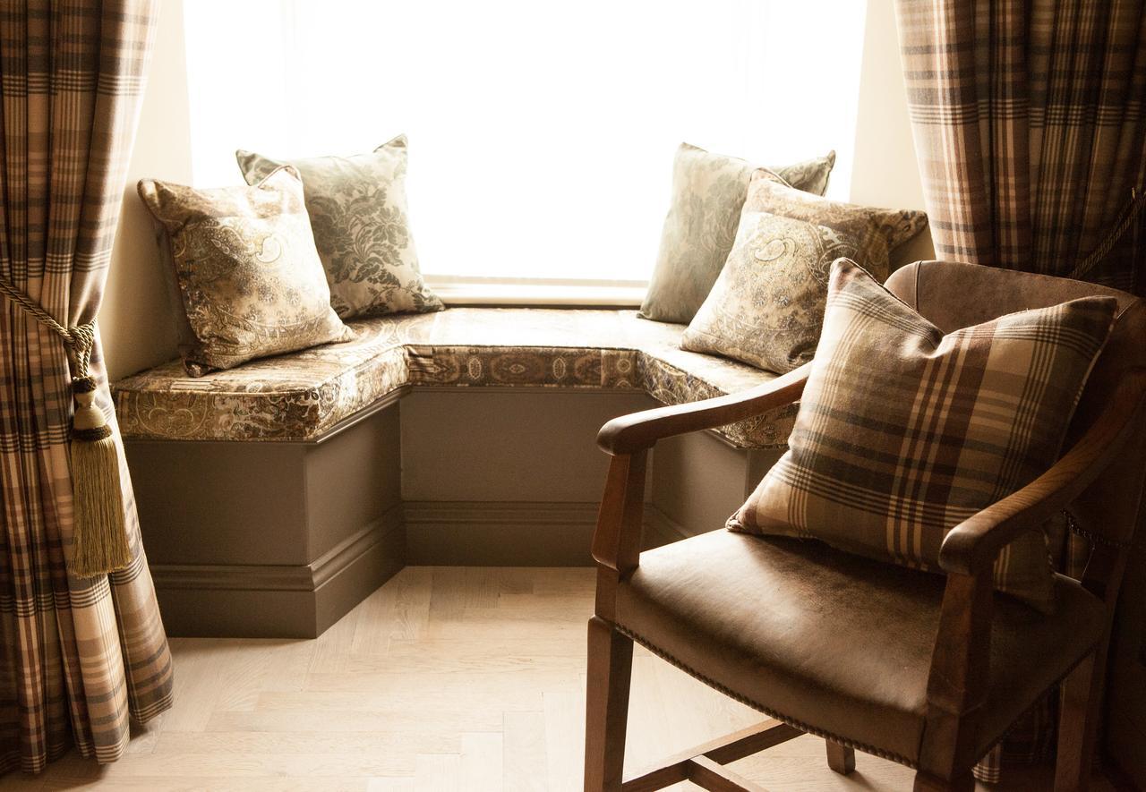 The Greyhound On The Test Hotel Stockbridge  Eksteriør bilde