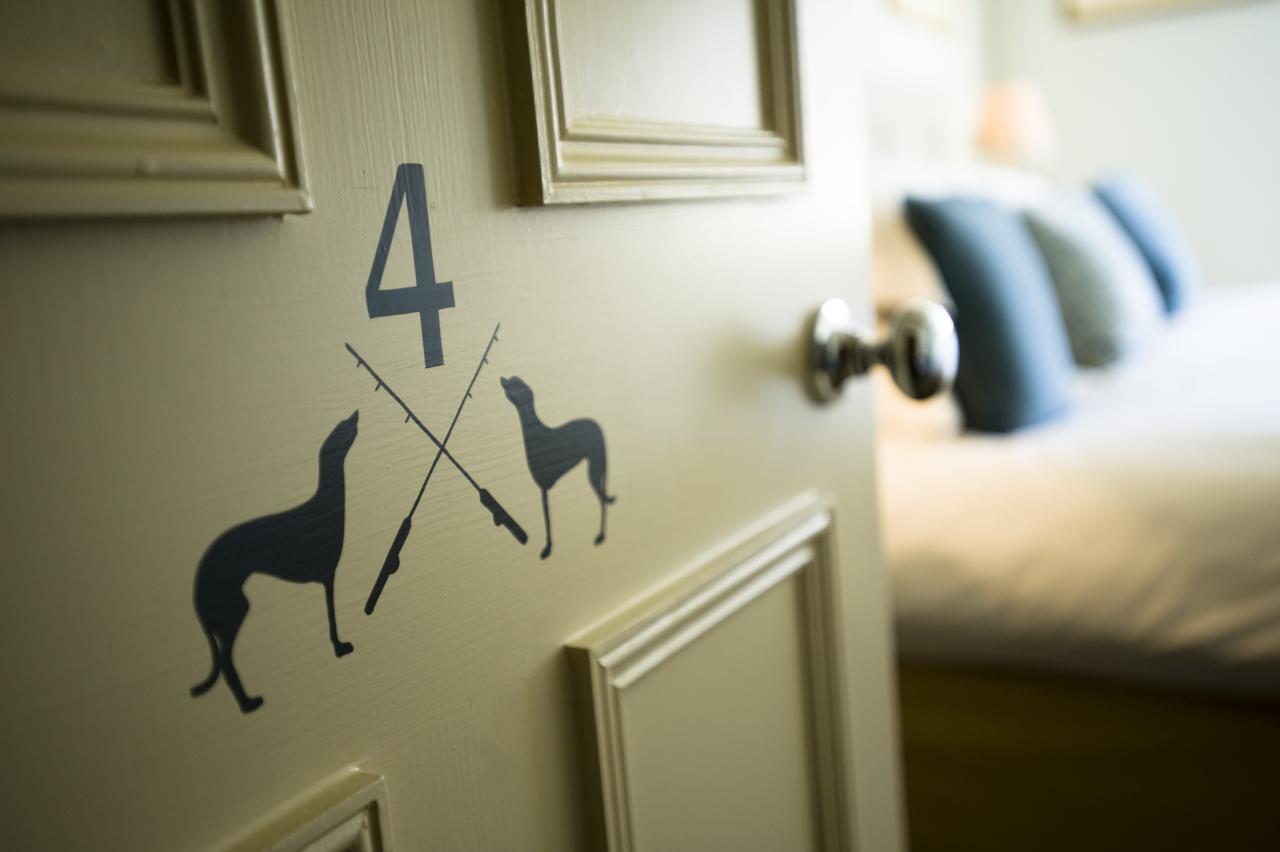 The Greyhound On The Test Hotel Stockbridge  Eksteriør bilde